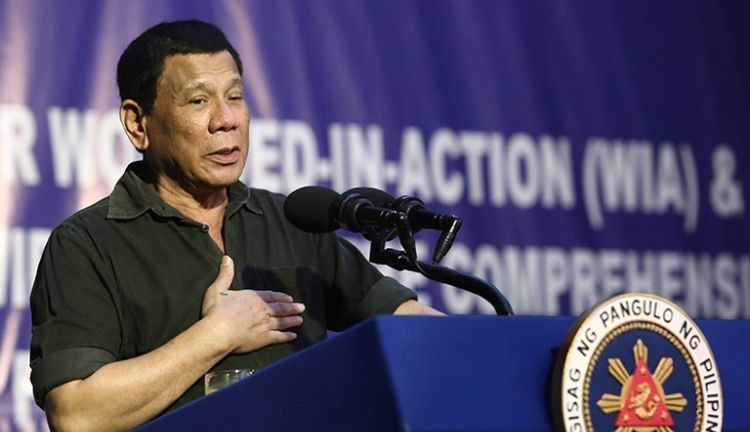 duterte-housing-units-ceremony_cnnph.jpg