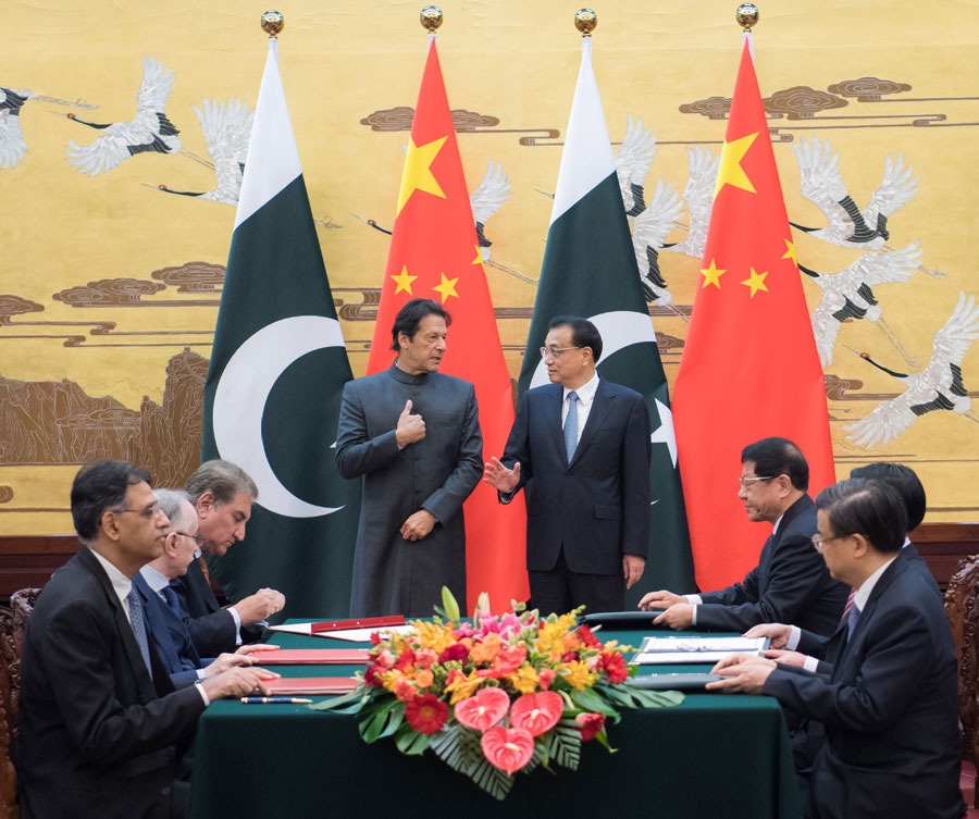 pakistani_chinese_pm.jpeg